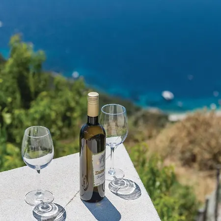 Case de vacanță Amazing In With Wifi *