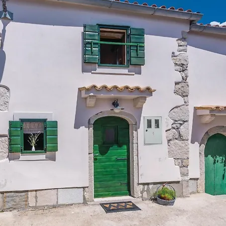 Nyaraló 1 Bedroom In Lubenice